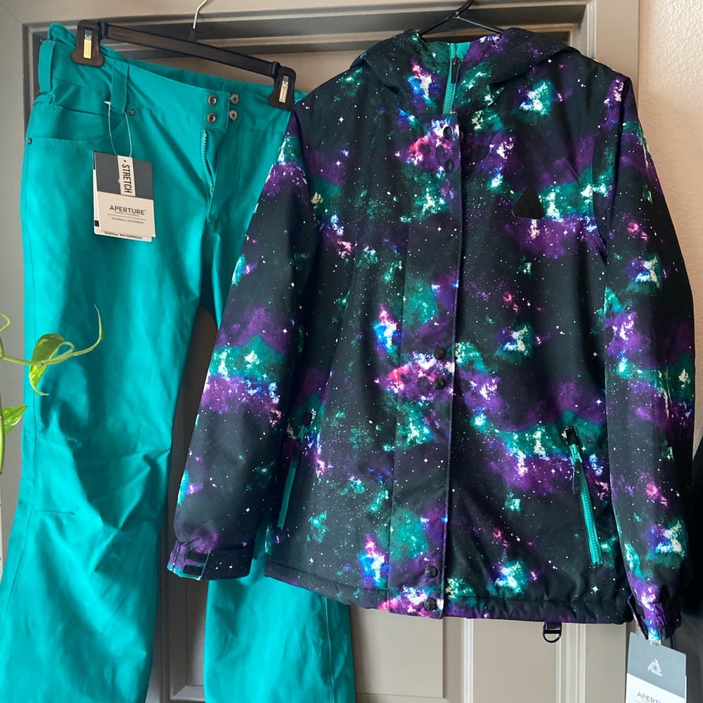 SOLD Aperture Galaxy Snowboard Jacket Pants Zumiez